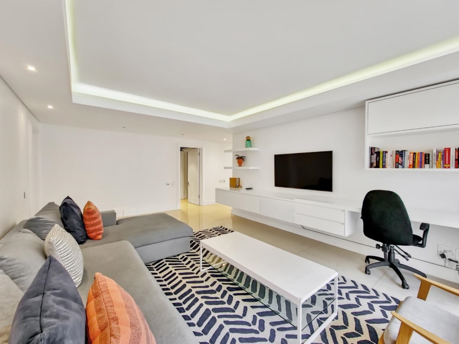 4 Bedroom Property for Sale in Mouille Point Western Cape